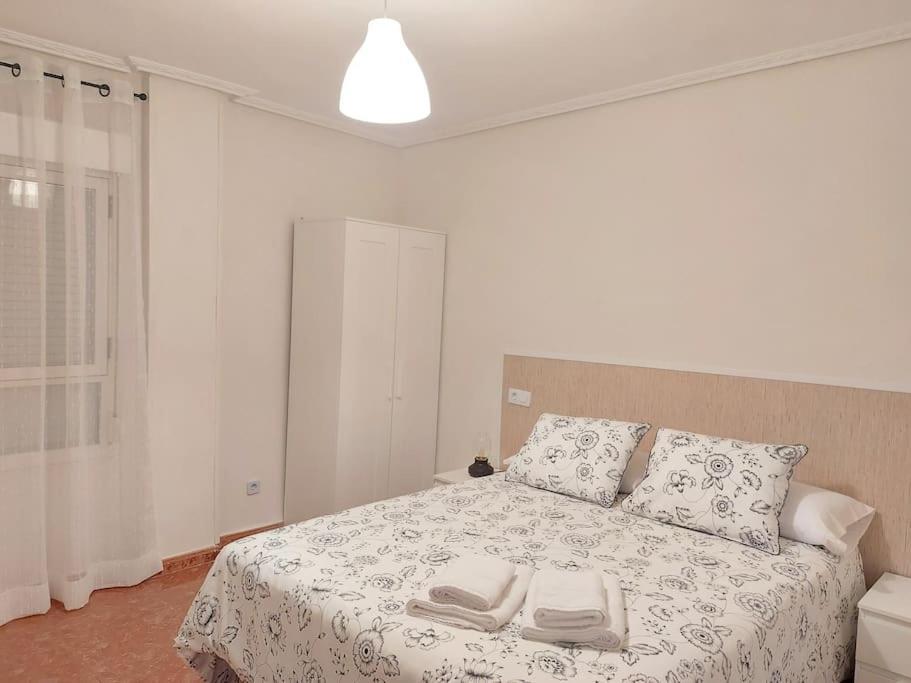 Apartamento Gijon Arena, Con Aparcamiento Eksteriør bilde